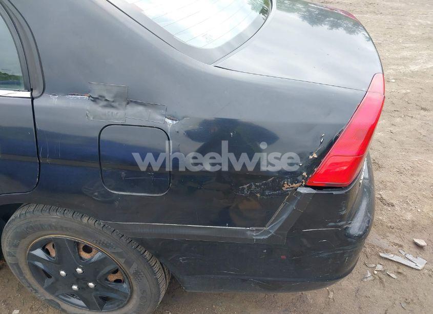 Photo 6 of 2002 Honda Civic LX (VIN 2HGES16502H603829)