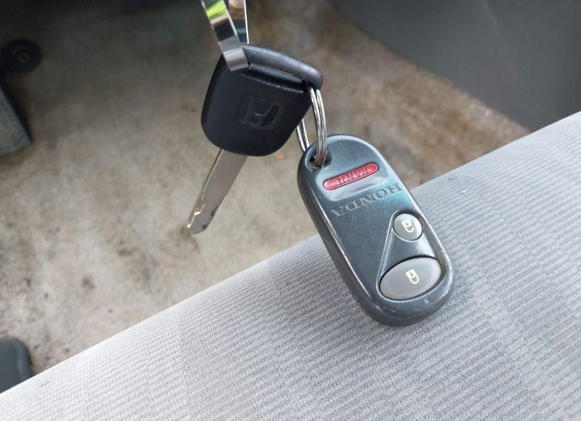 Photo 11 of 2004 Honda Civic LX (VIN 2HGES16504H502728)