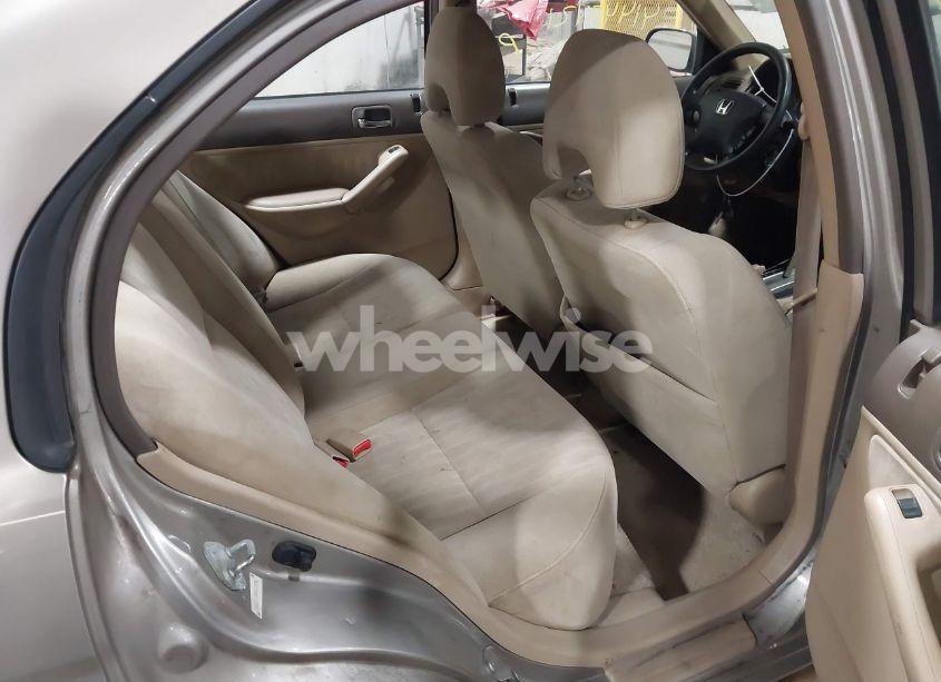 Photo 8 of 2004 Honda Civic LX (VIN 2HGES16504H513096)