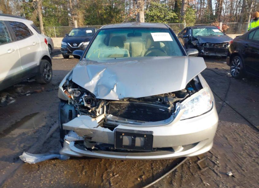 Photo 12 of 2004 Honda Civic LX (VIN 2HGES16504H518041)