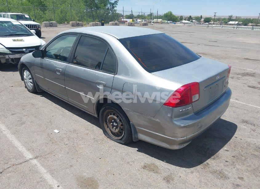 Photo 3 of 2004 Honda Civic LX (VIN 2HGES16504H563979)