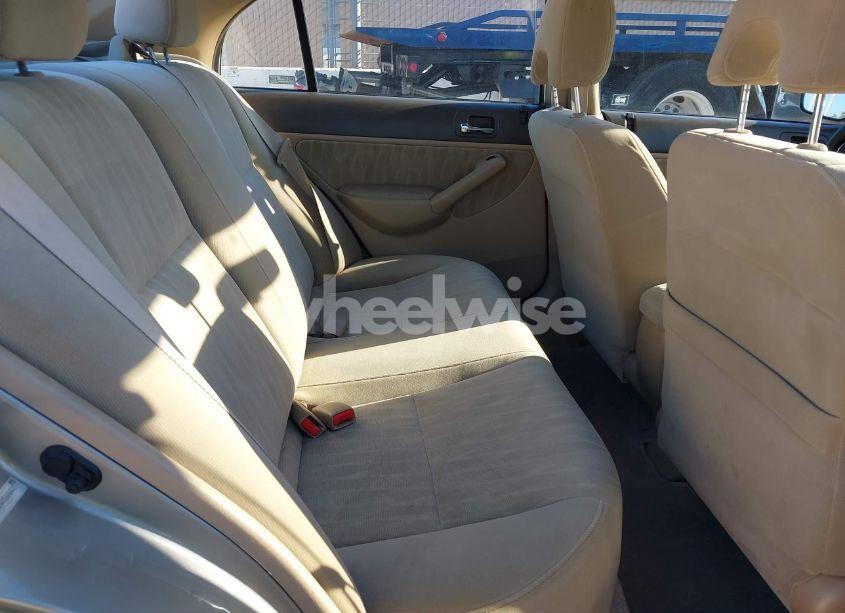 Photo 8 of 2004 Honda Civic LX (VIN 2HGES16504H566641)