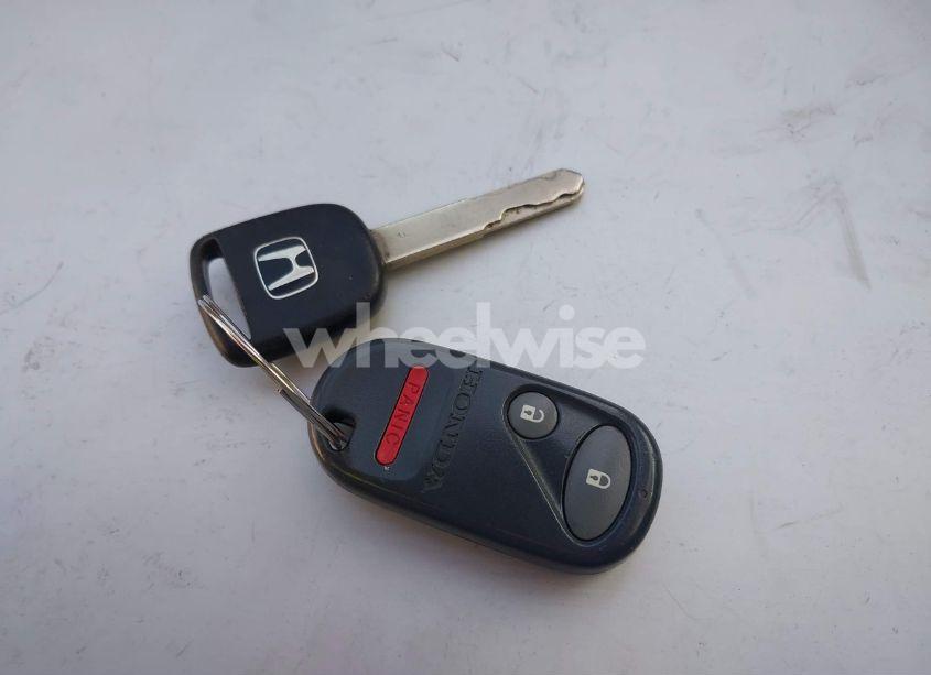 Photo 11 of 2004 Honda Civic LX (VIN 2HGES16504H631892)