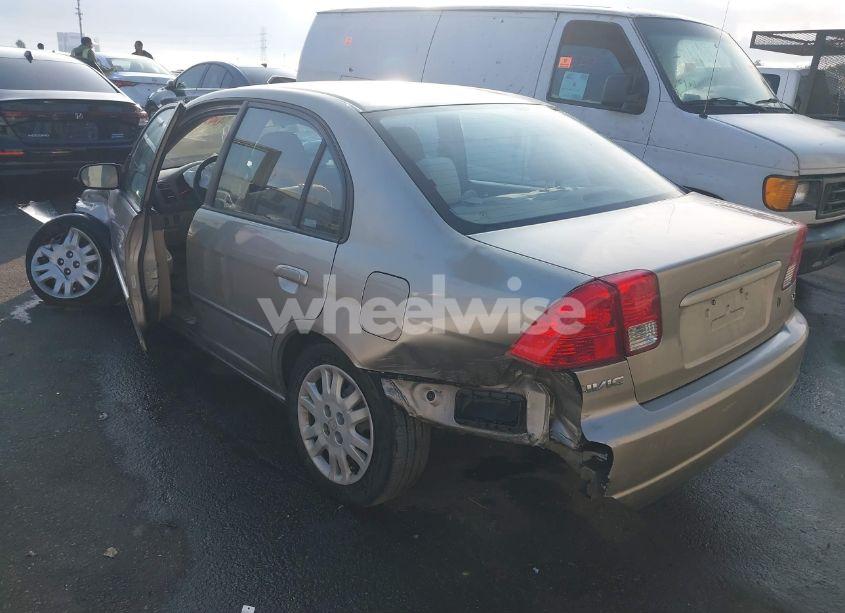 Photo 3 of 2004 Honda Civic LX (VIN 2HGES16504H631892)