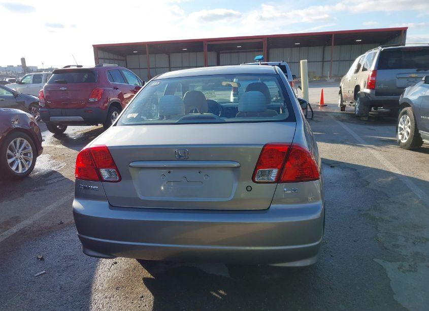 Photo 16 of 2005 Honda Civic LX (VIN 2HGES16505H514542)