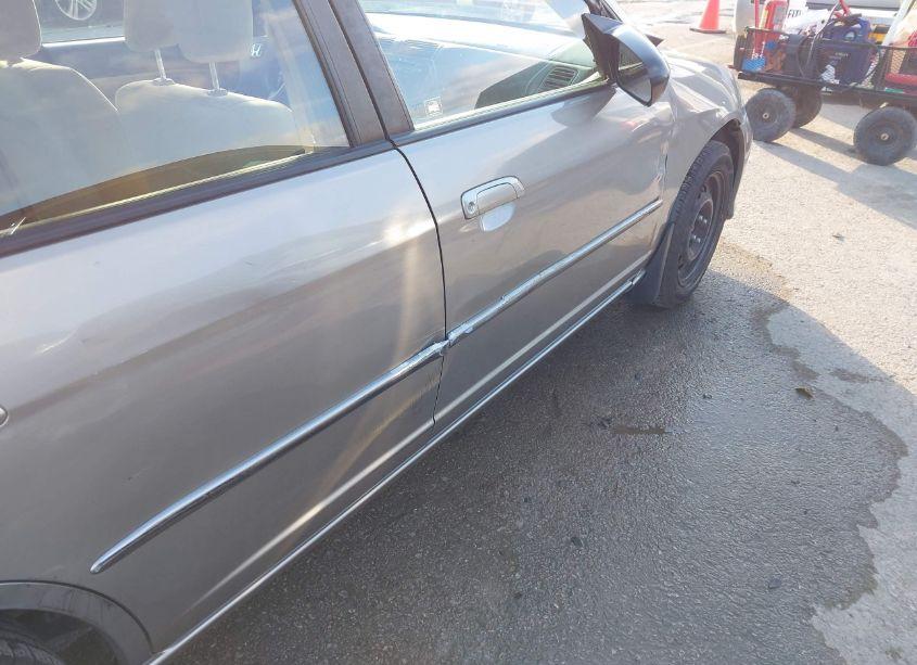 Photo 19 of 2005 Honda Civic LX (VIN 2HGES16505H514542)