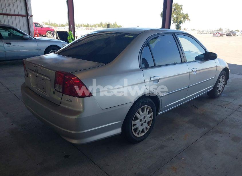 Photo 4 of 2005 Honda Civic LX (VIN 2HGES16505H544656)