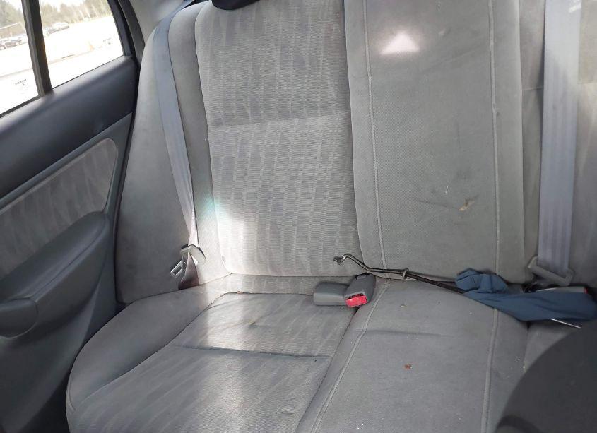 Photo 8 of 2005 Honda Civic LX (VIN 2HGES16505H569038)