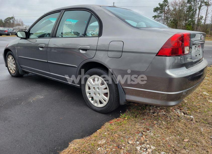 Photo 3 of 2005 Honda Civic LX (VIN 2HGES16505H585515)