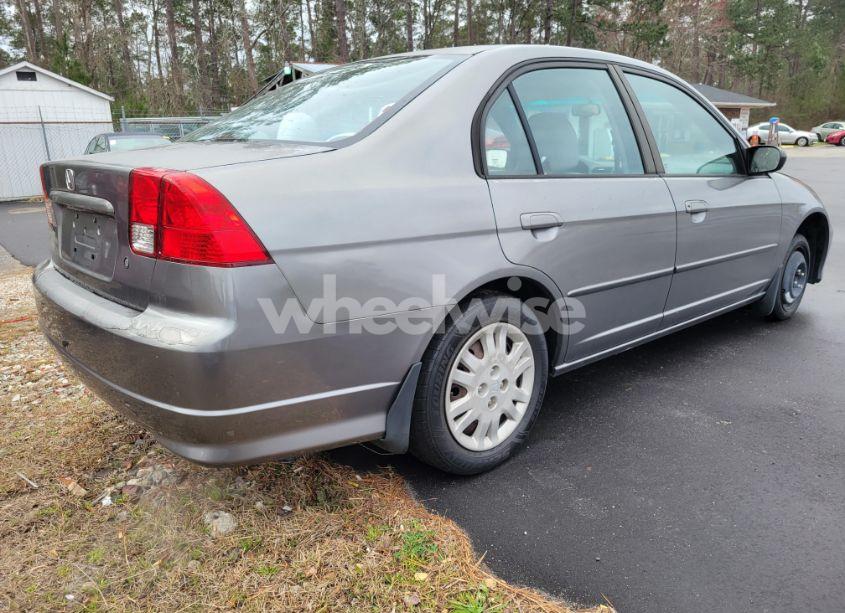 Photo 4 of 2005 Honda Civic LX (VIN 2HGES16505H585515)