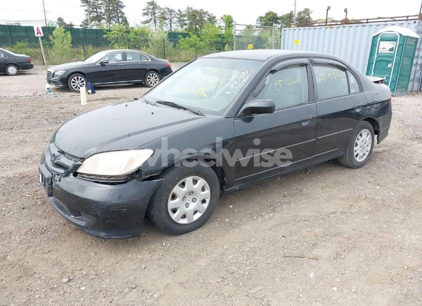 Photo 2 of 2005 Honda Civic LX (VIN 2HGES16505H626564)