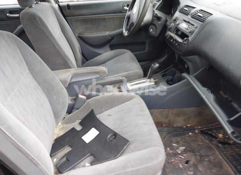 Photo 5 of 2005 Honda Civic LX (VIN 2HGES16505H626564)