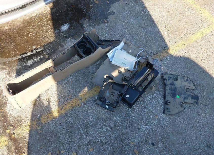 Photo 12 of 2002 Honda Civic LX (VIN 2HGES16512H547156)