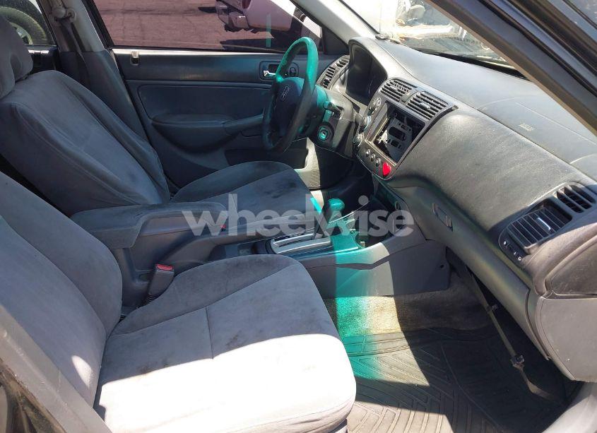 Photo 5 of 2003 Honda Civic LX (VIN 2HGES16513H563861)