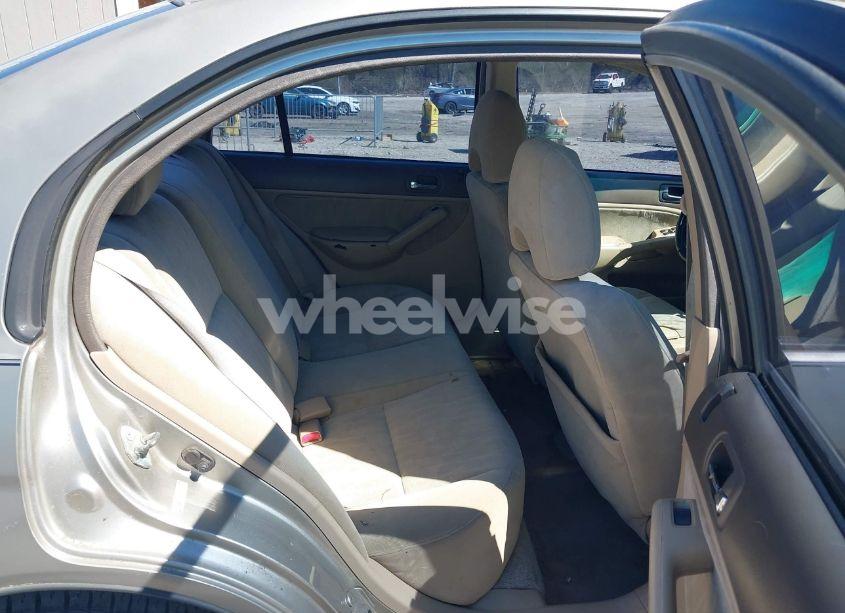 Photo 8 of 2003 Honda Civic LX (VIN 2HGES16513H566016)