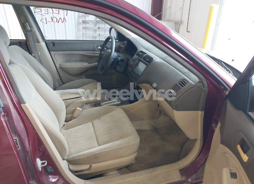 Photo 5 of 2003 Honda Civic LX (VIN 2HGES16513H609589)