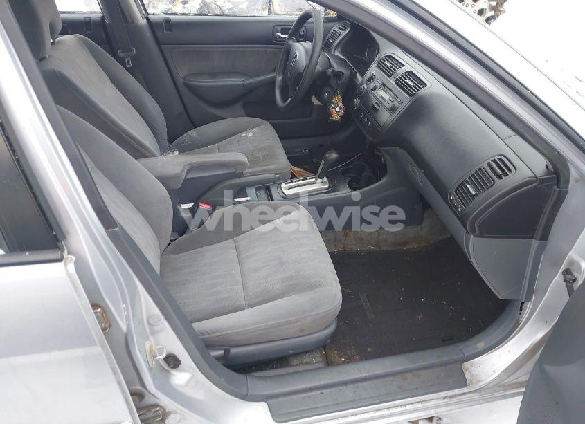 Photo 5 of 2003 Honda Civic LX (VIN 2HGES16513H615554)