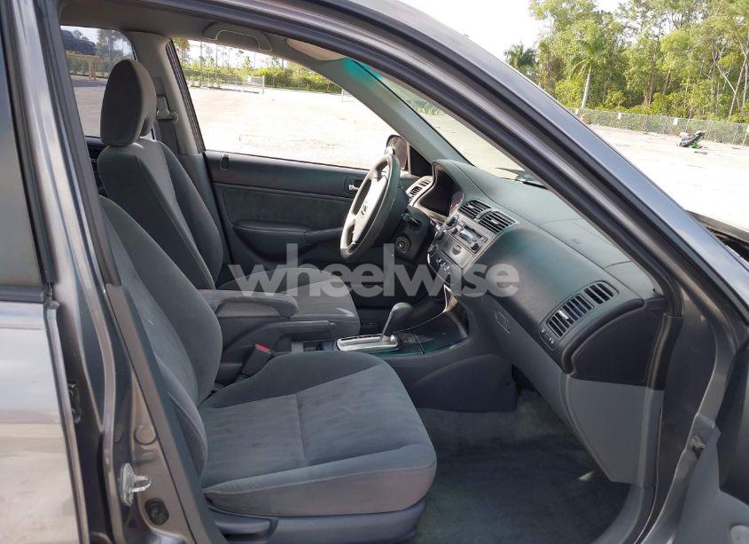 Photo 5 of 2004 Honda Civic LX (VIN 2HGES16514H524138)