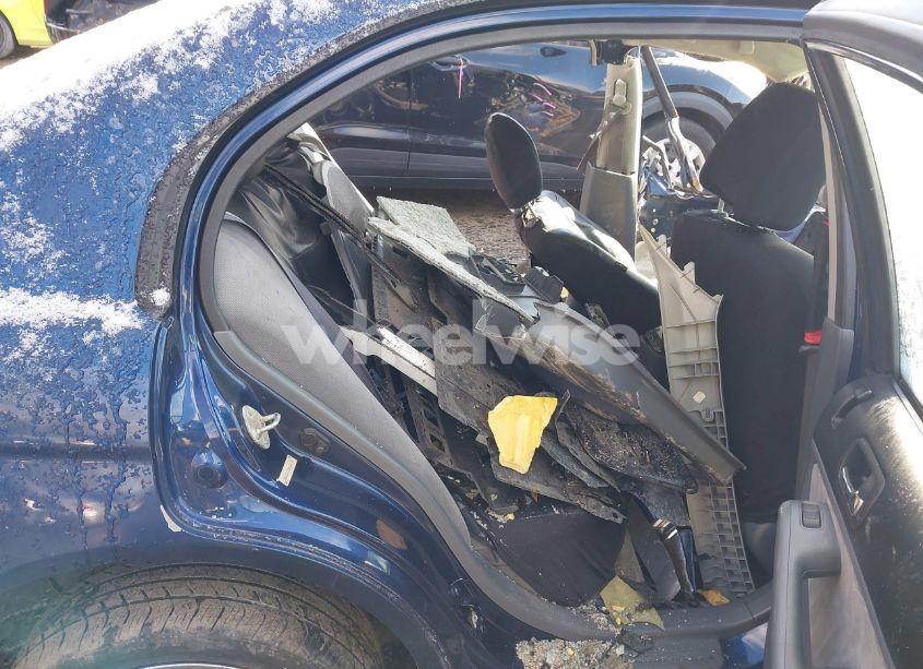 Photo 8 of 2004 Honda Civic LX (VIN 2HGES16514H608119)