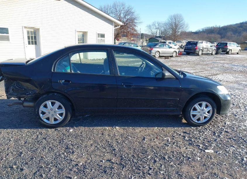 Photo 13 of 2005 Honda Civic LX (VIN 2HGES16515H521581)