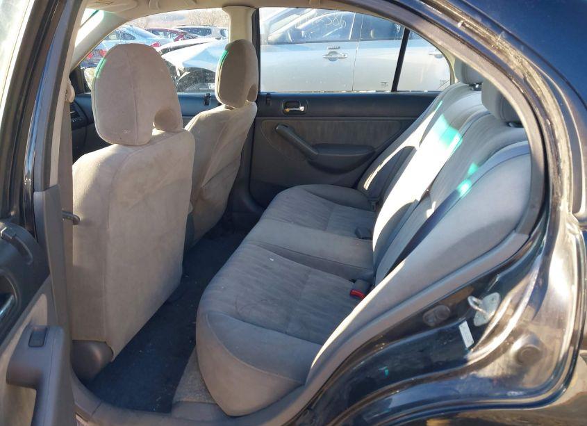 Photo 8 of 2005 Honda Civic LX (VIN 2HGES16515H521581)