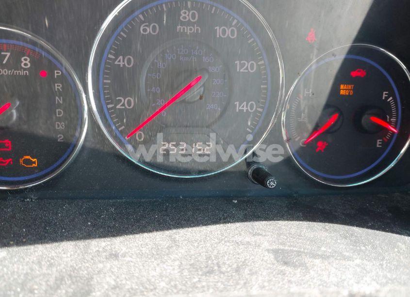 Photo 7 of 2005 Honda Civic LX (VIN 2HGES16515H527476)