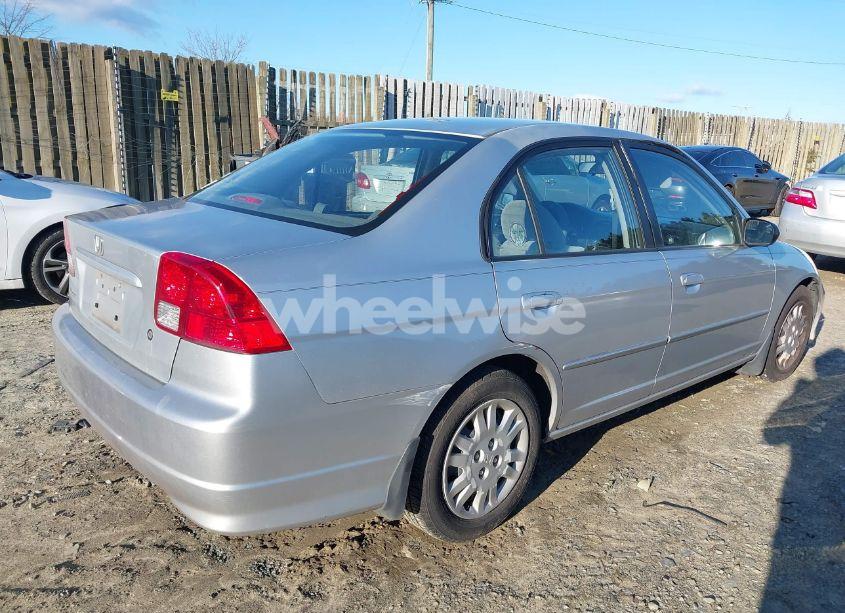 Photo 4 of 2005 Honda Civic LX (VIN 2HGES16515H560753)