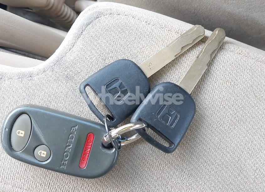 Photo 11 of 2005 Honda Civic LX (VIN 2HGES16515H623561)