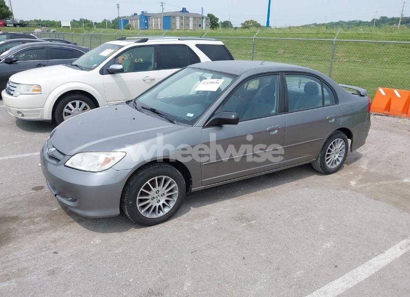 Photo 2 of 2005 Honda Civic LX (VIN 2HGES16515H630638)