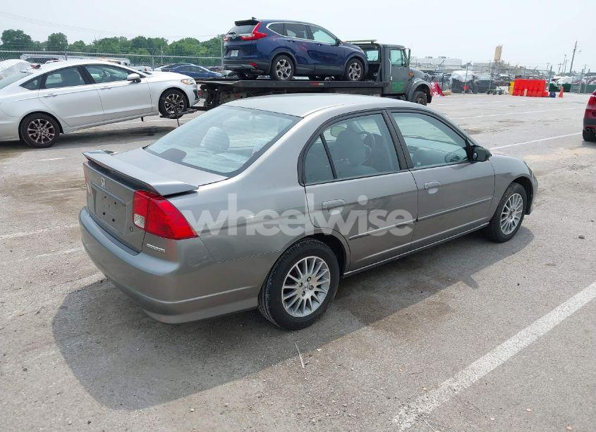 Photo 4 of 2005 Honda Civic LX (VIN 2HGES16515H630638)