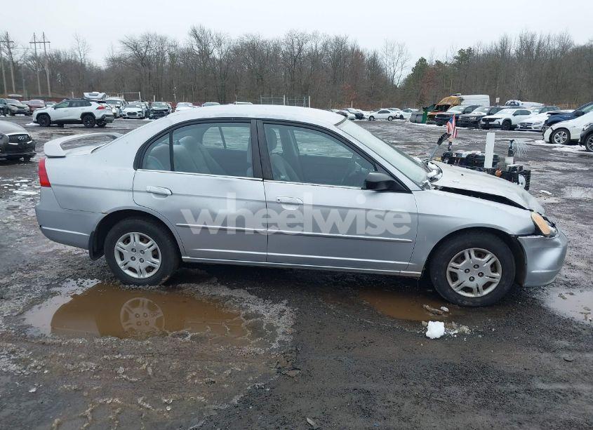 Photo 13 of 2002 Honda Civic LX (VIN 2HGES16522H582336)