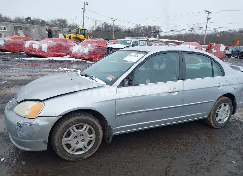 Photo 18 of 2002 Honda Civic LX (VIN 2HGES16522H582336)