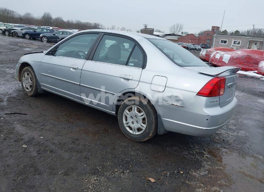 Photo 3 of 2002 Honda Civic LX (VIN 2HGES16522H582336)