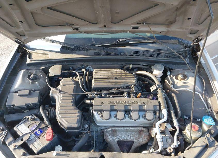 Photo 10 of 2002 Honda Civic LX (VIN 2HGES16522H582904)