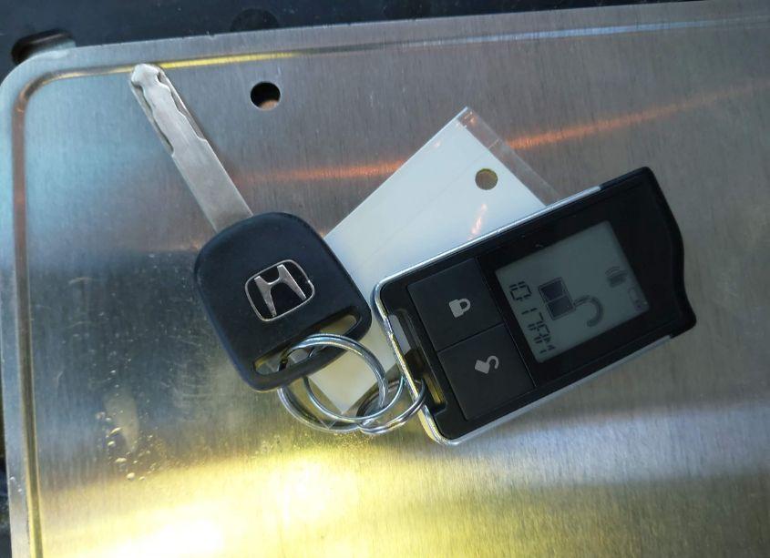 Photo 11 of 2003 Honda Civic LX (VIN 2HGES16523H563254)