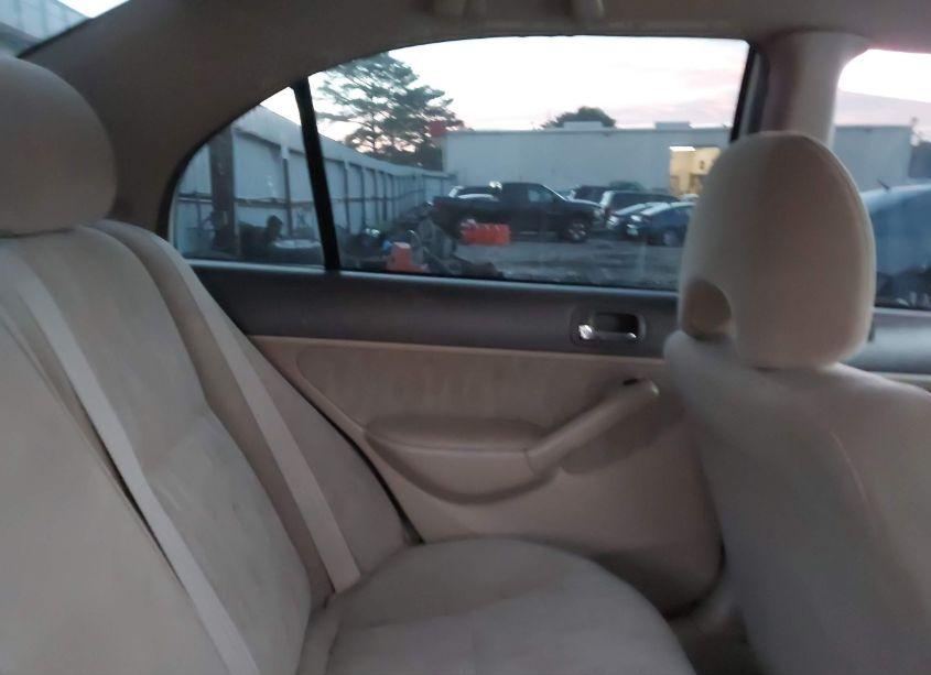 Photo 8 of 2004 Honda Civic LX (VIN 2HGES16524H553731)