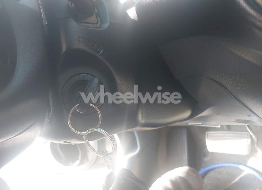 Photo 11 of 2004 Honda Civic LX (VIN 2HGES16524H589130)