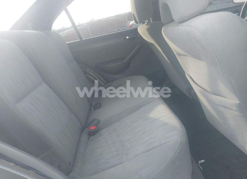 Photo 8 of 2004 Honda Civic LX (VIN 2HGES16524H589130)