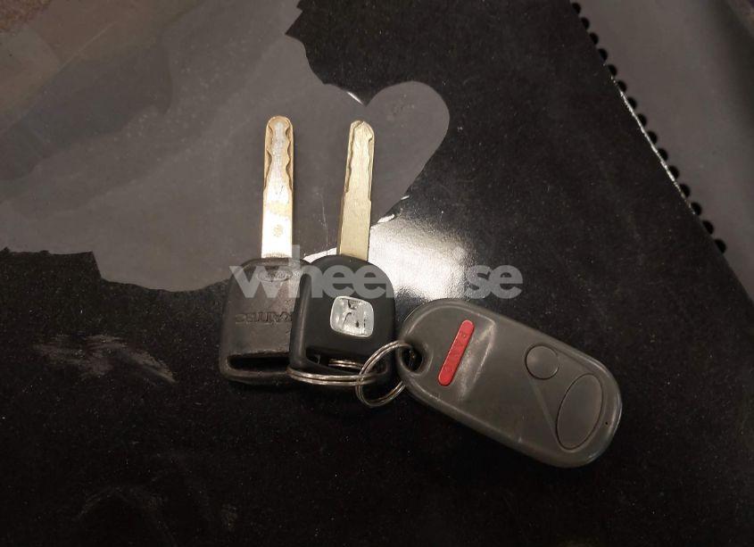 Photo 11 of 2004 Honda Civic LX (VIN 2HGES16524H618013)