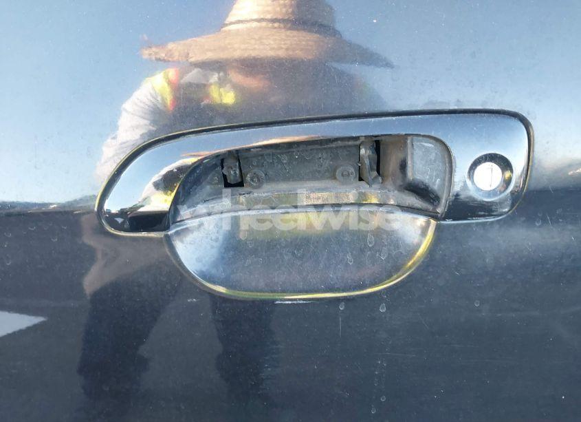 Photo 6 of 2004 Honda Civic LX (VIN 2HGES16524H634065)