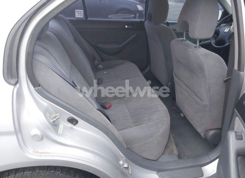 Photo 8 of 2005 Honda Civic LX (VIN 2HGES16525H517023)