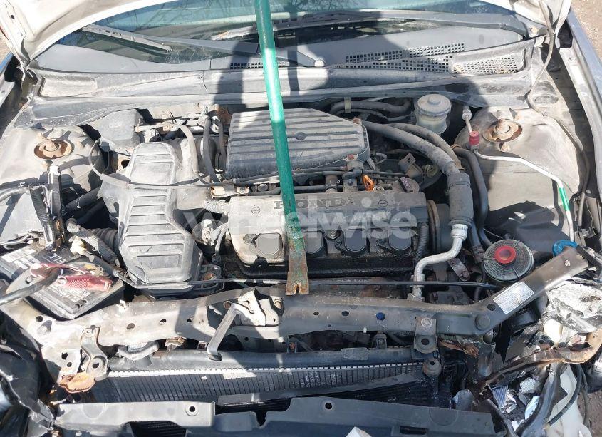 Photo 10 of 2005 Honda Civic LX (VIN 2HGES16525H528278)