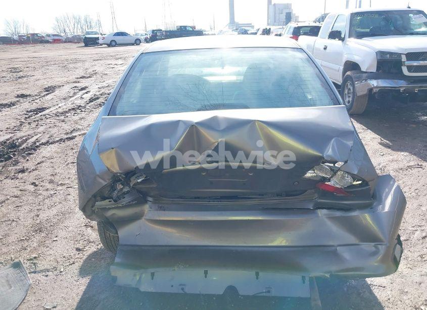 Photo 16 of 2005 Honda Civic LX (VIN 2HGES16525H528278)