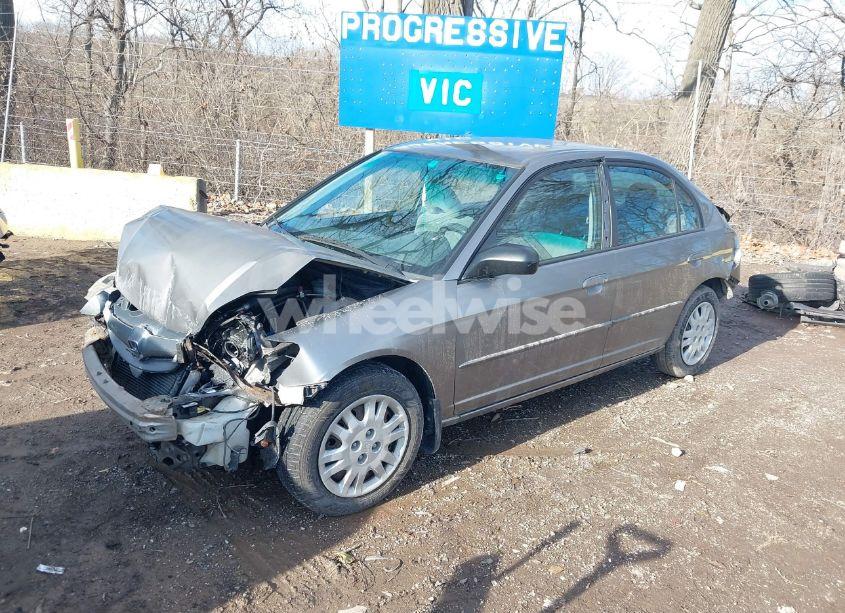 Photo 2 of 2005 Honda Civic LX (VIN 2HGES16525H528278)