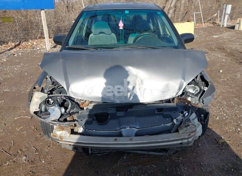 Photo 6 of 2005 Honda Civic LX (VIN 2HGES16525H528278)