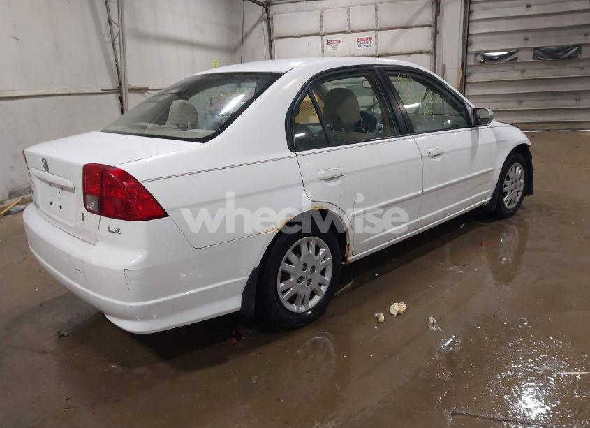 Photo 4 of 2005 Honda Civic LX (VIN 2HGES16525H562754)