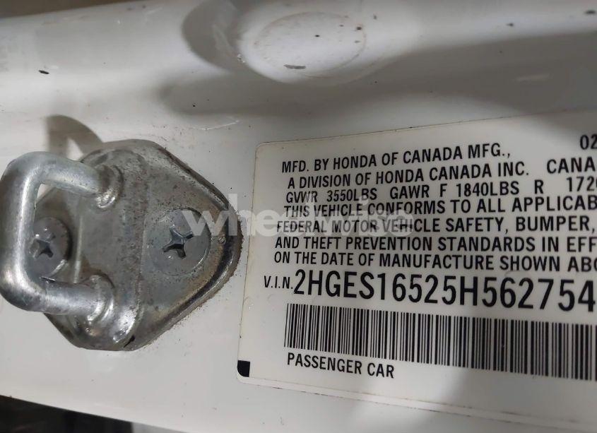 Photo 9 of 2005 Honda Civic LX (VIN 2HGES16525H562754)