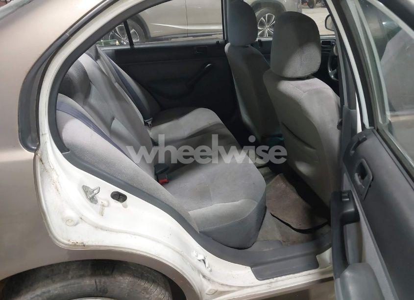 Photo 8 of 2001 Honda Civic LX (VIN 2HGES16531H614094)