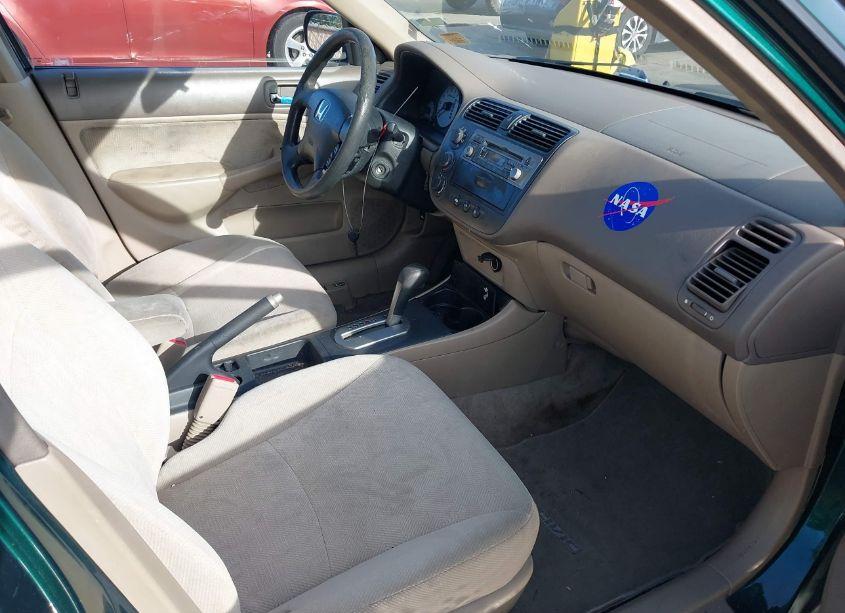 Photo 5 of 2002 Honda Civic LX (VIN 2HGES16532H526700)