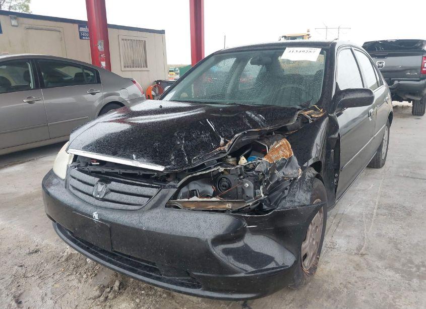 Photo 2 of 2002 Honda Civic LX (VIN 2HGES16532H590946)